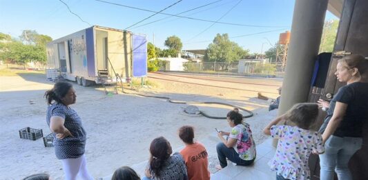 Migrantes venezolanos son vistos en un albergue el 28 de octubre de 2022 en la ciudad de Hermosillo, Sonora (México).