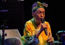 La cantante cubana Omara Portuondo compartirá escenario con la mexicana Natalia Lafourcade en el Carnegie Hall de Nueva York el próximo 27 de octubre, reportan este sábado medios de prensa de la isla.