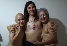 Sandra, Lorena y María Ángeles pertenecen a generaciones muy distintas.