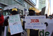 Enormes retos de la comunidad latina en Nueva York Vendedores ambulantes