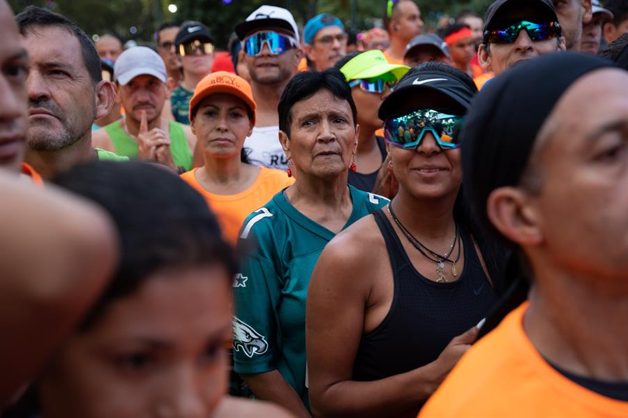 5ta carrera de la Uni&oacute;n Europea Contra la Violencia hacia las Mujeres, hoy, en Caracas (4)