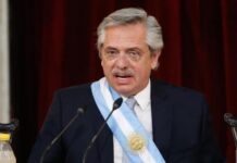 El presidente argentino guardará reposo tras sufrir "indisposición" en Bali El presidente de Argentina, Alberto Fernández, guardará reposo y retomará de "forma paulatina" sus actividades en los próximos días, luego de sufrir una "indisposición" durante la cumbre de jefes de Estado y de Gobierno del G20 en la isla indonesia de Bali, informaron este sábado fuentes oficiales.