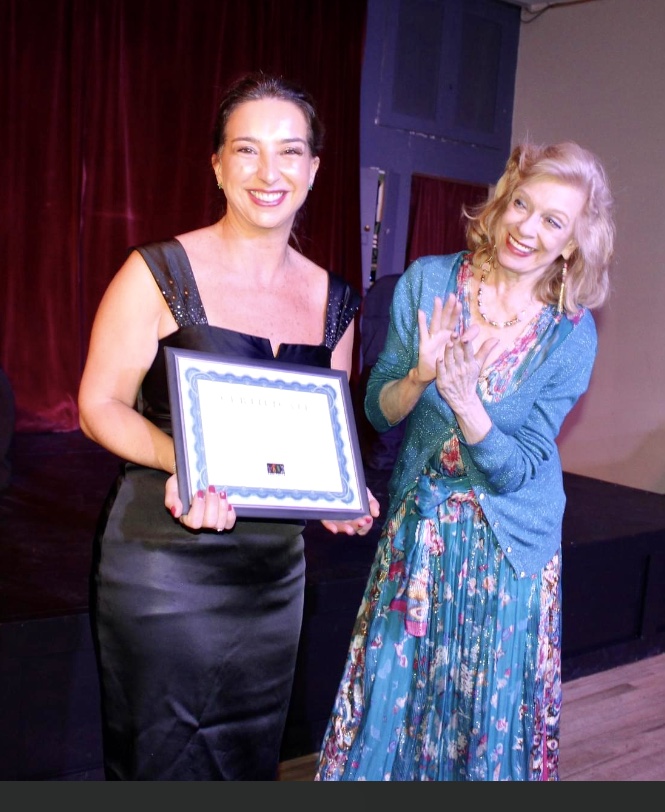 Amaya Arberas y Alicia Kaplan.