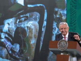 López Obrador y la Revolución: entre el uso político y la pedagogía histórica El discurso del presidente de México, Andrés Manuel López Obrador, está plagado de alusiones a los hitos más importantes de la historia del país, entre ellos la Revolución de 1910, una estrategia que baila entre el uso político y la pedagogía histórica.