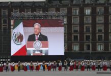 López Obrador enaltece a Fuerzas Armadas en desfile militar por la Revolución