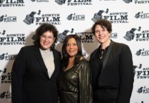 Laura Bermudez, Jessica Sarowitz, y Nicole Bernardi-Reis en el Festival de Cine de Austin.