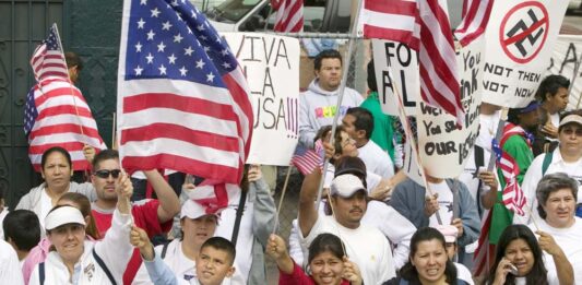 Latinos deciden