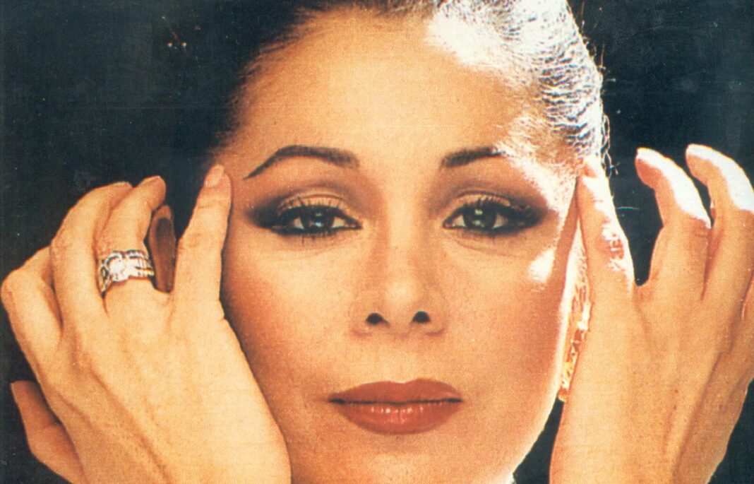 La cantante española Isabel Pantoja ha pospuesto a marzo del próximo año una gira de conciertos por Estados Unidos que tenía previsto ofrecer este noviembre y diciembre debido a demoras en los trámites del visado, según informó este viernes su oficina de representación.
