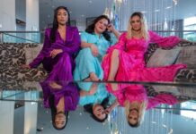 Las actrices mexicanas Adriana Paz (i) y Aracely Arámbula (d), y la actriz chilena Daniela Vega