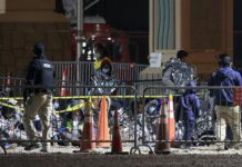 Venezolanos mantienen la esperanza de poder cumplir el sueño americano Migrantes venezolanos se entregan a autoridades estadounidenses