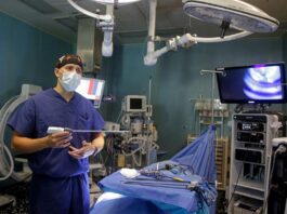 Nuevo tratamiento ayuda a personas que no pueden eructar Personal médico del buque hospital USNS Comfort de la armada de Estados Unidos atiende a pacientes colombianos (3)