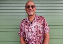 El salsero Rico Walker logra sueño de tener su disco tras 35 años de carrera Tras 35 años de carrera, el salsero puertorriqueño Rico Walker finalmente logra su "sueño" de sacar su primer disco, "Con Sabor y Cadencia", aunque admite a EFE que es "un riesgo" ante la falta de apoyo al género tropical en la industria.