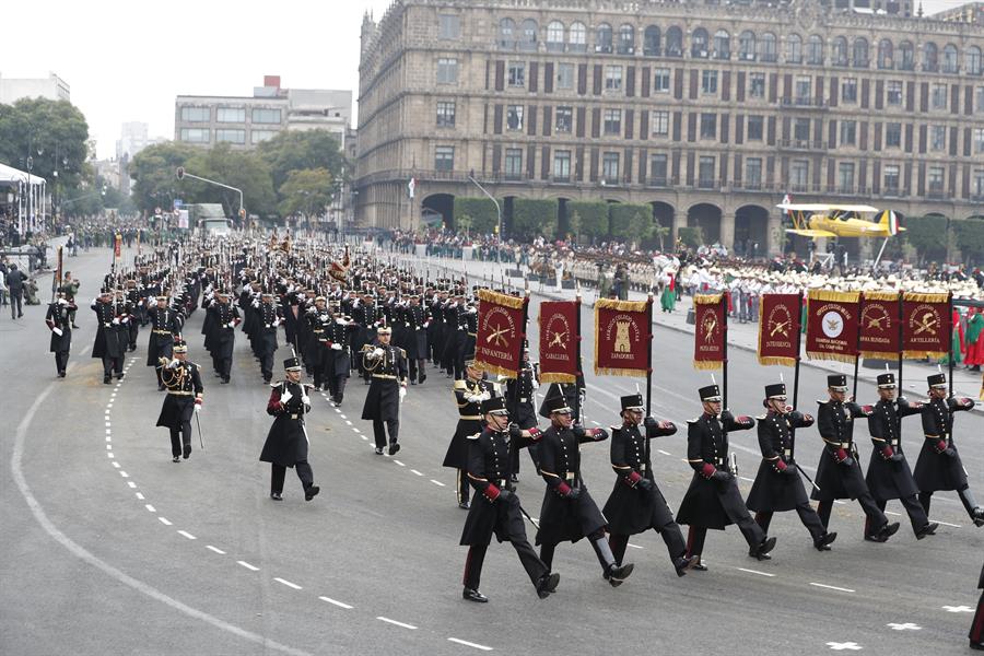 desfile en México