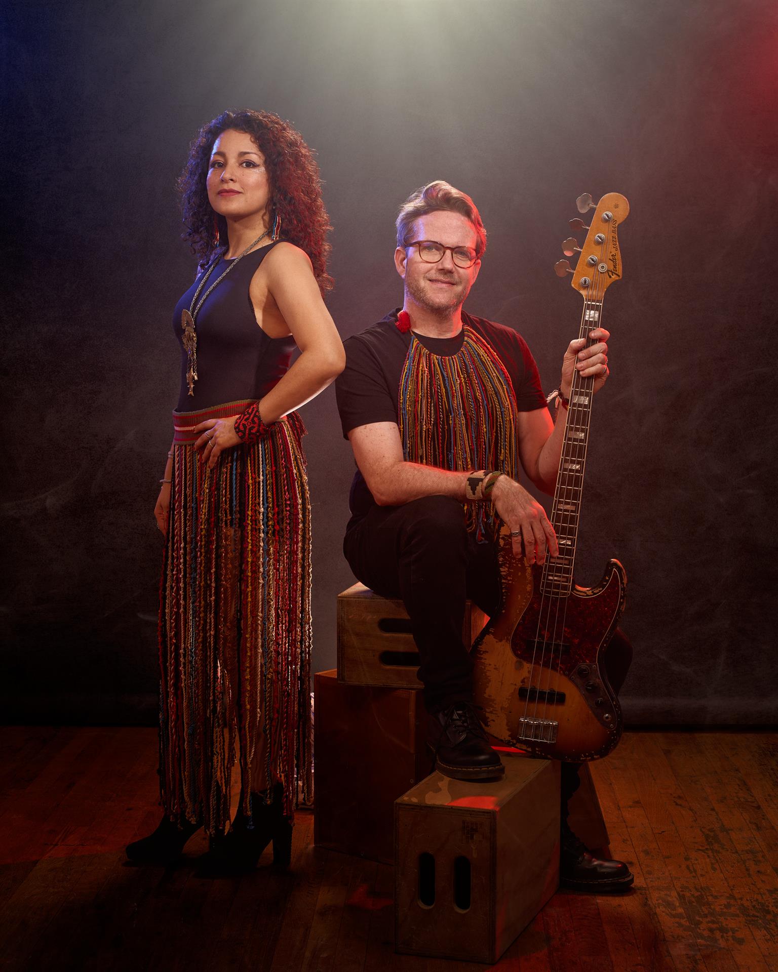 los m&uacute;sicos Matt Geraghty y Araceli Poma (2)