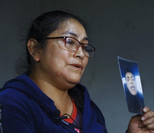 El calvario de las familias de ecuatorianos desaparecidos en migración a EE.UU. madre de Andrés Márquez