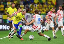 Croacia y Brasil van a la prórroga (0-0) Croacia y Brasil empatan a cero en el primer partido de cuartos de final del Mundial de Qatar 2022 tras el tiempo reglamentario, con lo que disputarán una prórroga para tratar de romper el equilibrio.