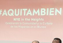 Presentan gran evento latino de fin de año El viernes 16 de diciembre a partir del mediodía, los directivos de la Dominican-American Chamber of Commerce (DACHAMBER) y de Citivents, organizaron una reunión especial con líderes comunitarios y empresariales, para presentar una iniciativa a fin mejorar la presencia de la comunidad latina en la ciudad de Nueva York.