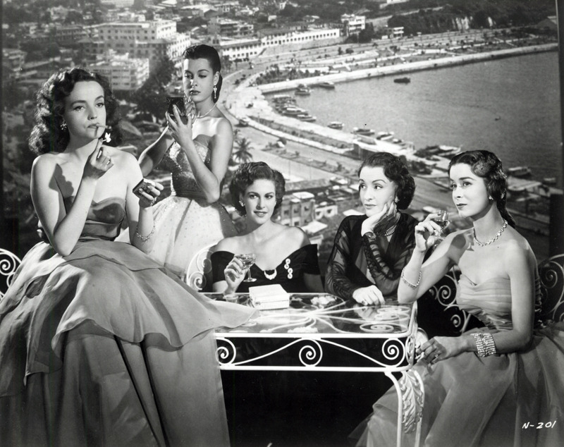 Elenco de &ldquo;Mujeres sin ma&ntilde;ana&rdquo;, de Tito Davison, en el orden acostumbrado aparecen: Conchita Carracedo, Rebeca de Iturbide, Carmen Montejo, Andrea Palma y Leticia Palma, 1951.