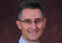 Gobernador de Florida elige para tribunal apelaciones a juez que negó aborto Jared Smith1.