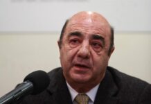 Exfiscal detenido por caso Ayotzinapa regresa de la torre médica a su celda