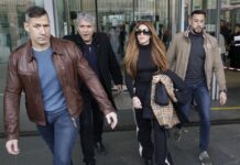 La cantante colombiana Shakira a su salida del Juzgado de primera instancia y familia número 18 de Barcelona