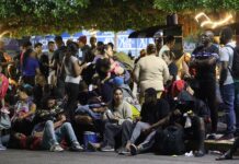 EE.UU. se prepara para un aumento de la migración con el fin del Titulo 42 Migrantes