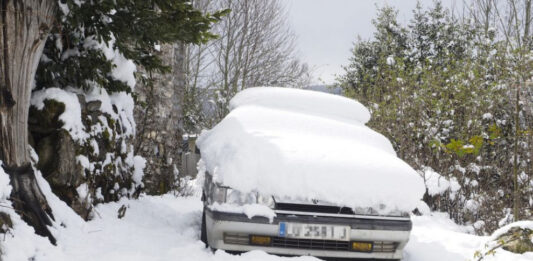 Buena parte de Estados Unidos se prepara para una tormenta invernal "única en una generación", como la ha descrito el servicio meteorológico nacional, el National Weather Service (NWS), que sobre todo afecta el medio oeste del país y que se traslada hacia el noreste.