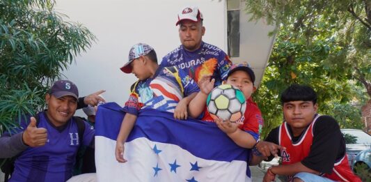 Un grupo de migrantes hondureños