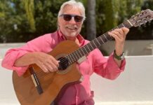 La organización musical Wharton Arts celebra el trabajo de Francis Goya Wharton Arts se juntó con el guitarrista icónico Francis Goya para un concierto especial el fin de semana pasado.