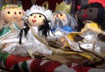 Muñeca otomí inspira originales pesebres navideños en México