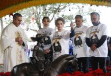 Vicente Fernández es recordado con mariachi y fiesta tras 1 año de su muerte misa por el aniversario luctuoso del cantante de música regional mexicana Vicente Fernández (6)