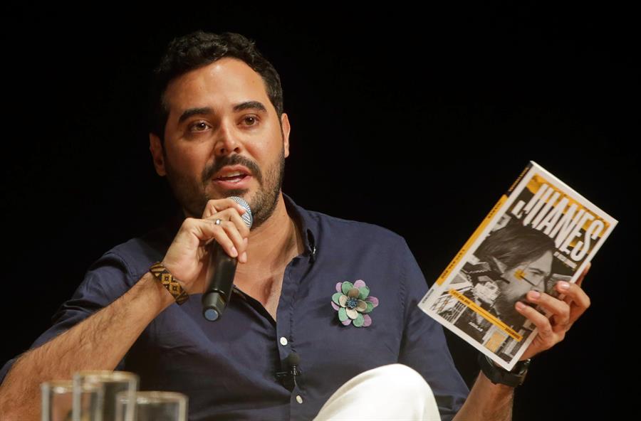 El autor del libro Juanes 1.577.836.800 segundos, Diego Londoño