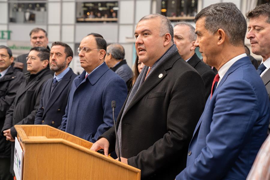 El comisionado de Asuntos de Inmigraci&oacute;n de Nueva York, Manuel Castro