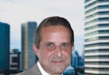 Manny Díaz.