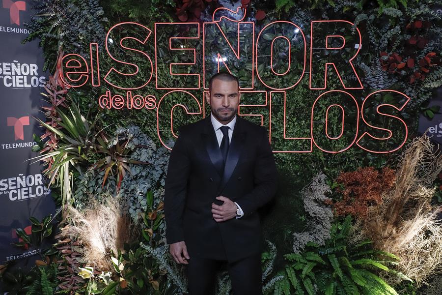 Rafael Amaya (2) Rafael Amaya