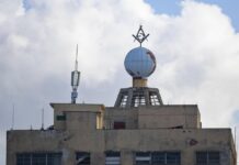 símbolo masónico ubicado sobre el edificio sede de la Gran Templo Masónico de Cuba