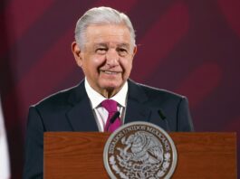 López Obrador anuncia una gira por Suramérica en septiembre El presidente de México, Andrés Manuel López Obrador, reveló este viernes que planea hacer un viaje a América del Sur en septiembre próximo, con motivo del 50 aniversario de la muerte del presidente chileno Salvador Allende (1970-1973).