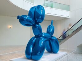 Balloon Dog.