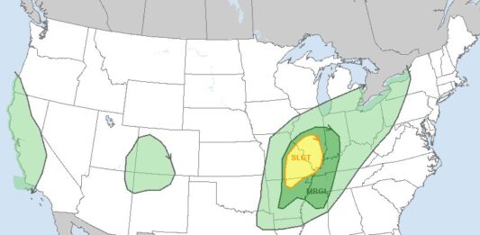 La tormenta invernal que afecta a una parte del oeste y del centro de Estados Unidos ha causado la cancelación de más de 1.636 vuelos y el retraso de otros casi 7.000 hasta este miércoles, según el portal Flight Aware.