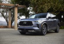 El vehículo más popular de Infiniti es precisamente un Sports Utility Vehicle o SUV de tres filas de asientos.