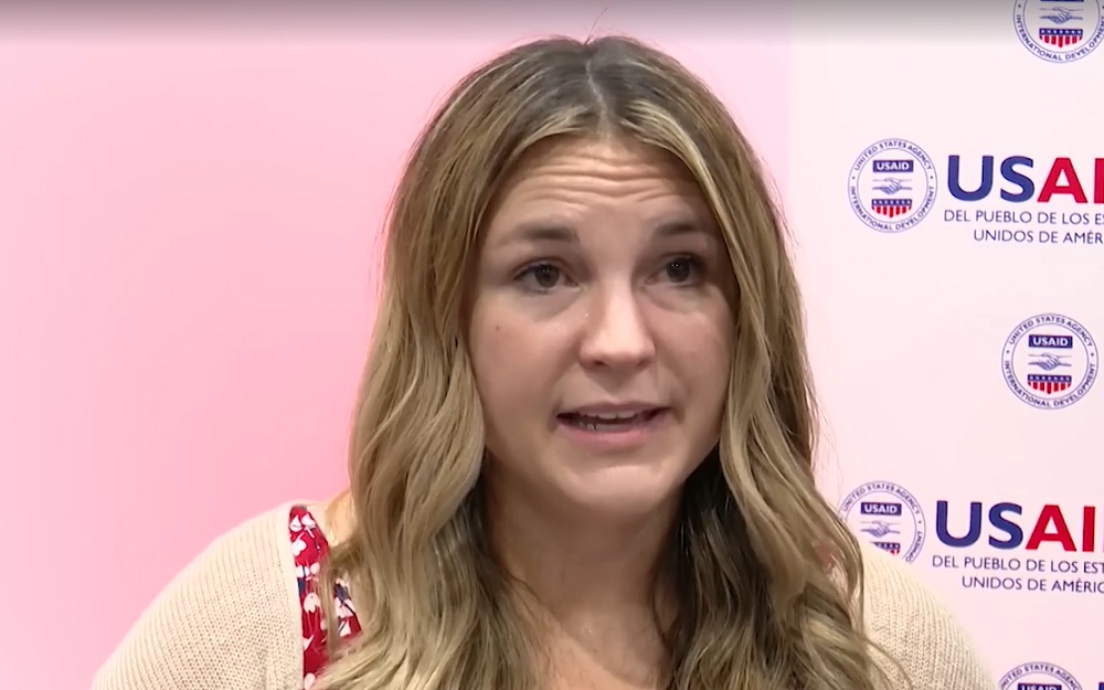 Lindsey Zuluaga-Captura de pantalla La asesora especial para economía internacional y desarrollo de la vicepresidenta de EE.UU. (Kamala Harris), Lindsey Zuluaga, llegó este jueves a San Pedro Sula, norte de Honduras, para reunirse con representantes del sector privado, informó la embajadora estadounidense en Tegucigalpa, Laura Dogu.