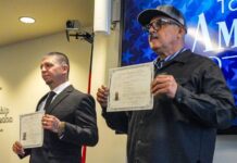 Veteranos obtienen ciudadanía de EE.UU. tras décadas deportados en México