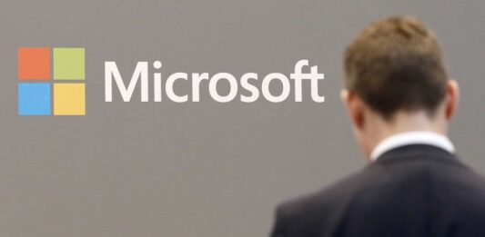 El nuevo buscador con inteligencia artificial (IA) de Microsoft -impulsado por la tecnología detrás del ChatGPT de OpenAI- está dando errores en sus respuestas y hasta teniendo conversaciones perturbadoras dignas de una película de ciencia ficción en sus chats con los usuarios.