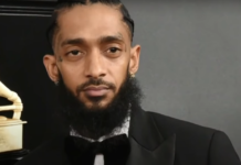 Asesino convicto del rapero Nipsey Hussle es sentenciado a 60 años de cárcel El Tribunal Superior del Condado de Los Ángeles (EE.UU.) sentenció este miércoles al pandillero Eric Holder Jr a 60 años de cárcel por asesinar a tiros al rapero Nipsey Hussle, un suceso que ocurrió en 2019 a las puertas de una de las tiendas de ropa que el artista regentaba en la ciudad.
