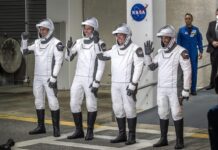 La NASA lanzará su próxima misión a la EEI el 2 de marzo, tras cancelarla hoy astronautas de la Crew 6