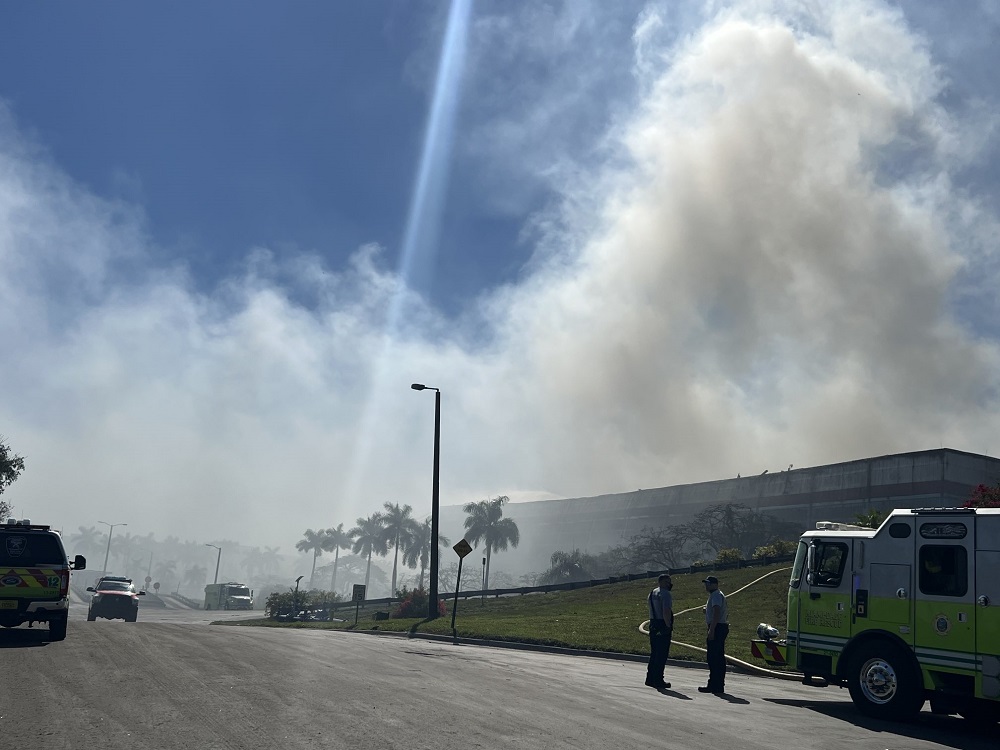 incendio en Miami..1 incendio en Miami..1