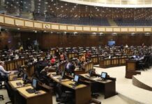 La Asamblea aprueba el informe que recomienda juicio de censura a Lasso La Asamblea Nacional de Ecuador aprobó este sábado el Informe de una Comisión, que investiga supuestos actos de corrupción que involucran a un círculo cercano al gobernante Guillermo Lasso, y que recomendó el enjuiciamiento político de censura al mandatario.