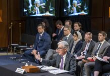 Powell reitera ante el Senado la necesidad de que se suba el techo de deuda Jerome Powell