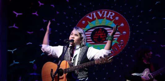La cantante mexicana, Vivir Quintana