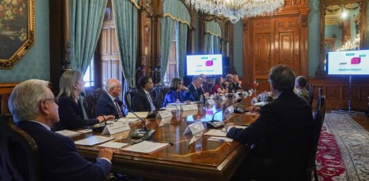 Lopez Obrador en reunión del fentanilo.
